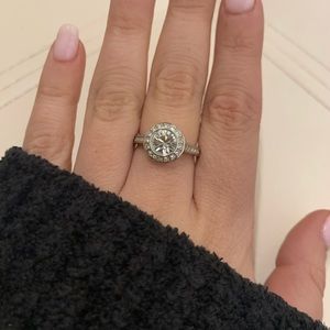 SWAROVSKI Angelic Ring SZ 52